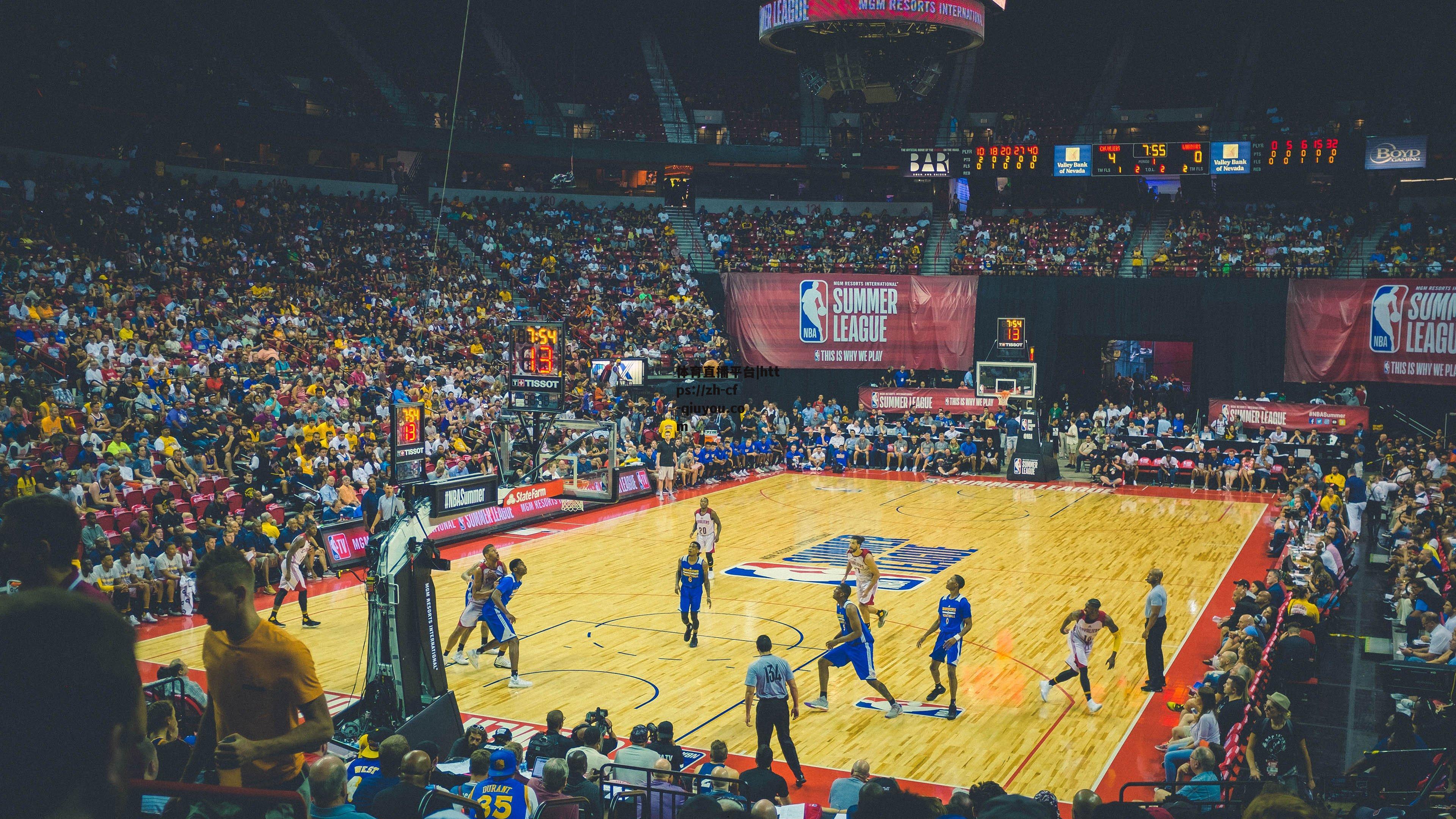 夺冠夜新疆三将赛场甜蜜告白 周琦笑问总冠军戒指能否求婚